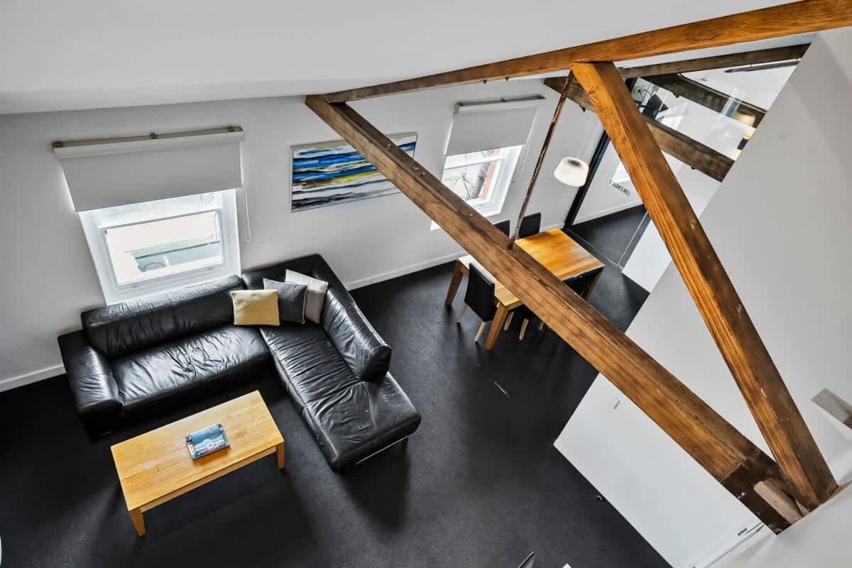 Gibson Mill Penthouse With Private Balcony - 301 Apartment *