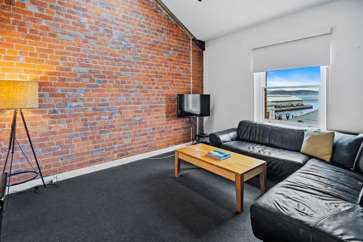 Gibson Mill Penthouse With Private Balcony - 301 Apartment Hobart