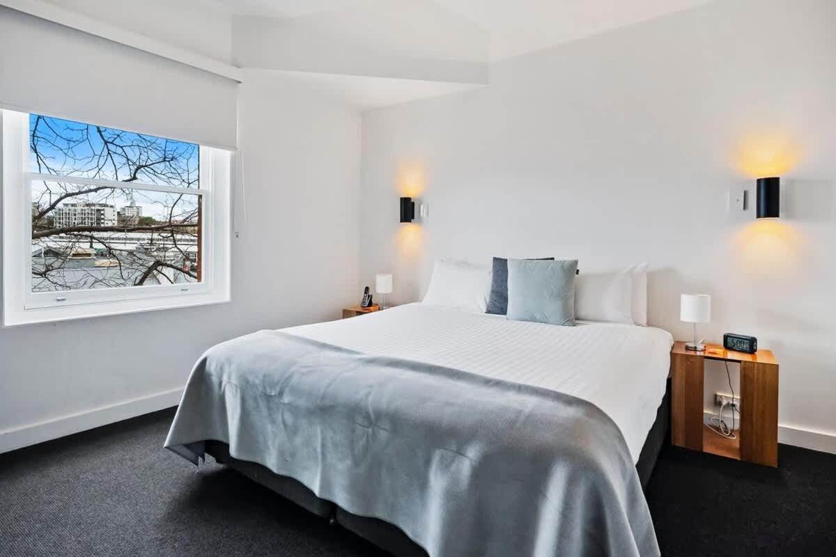 Gibson Mill Penthouse With Private Balcony - 301 *